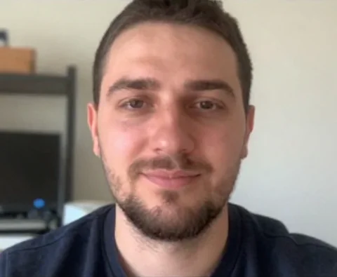 Θανάσης Ρούσσης